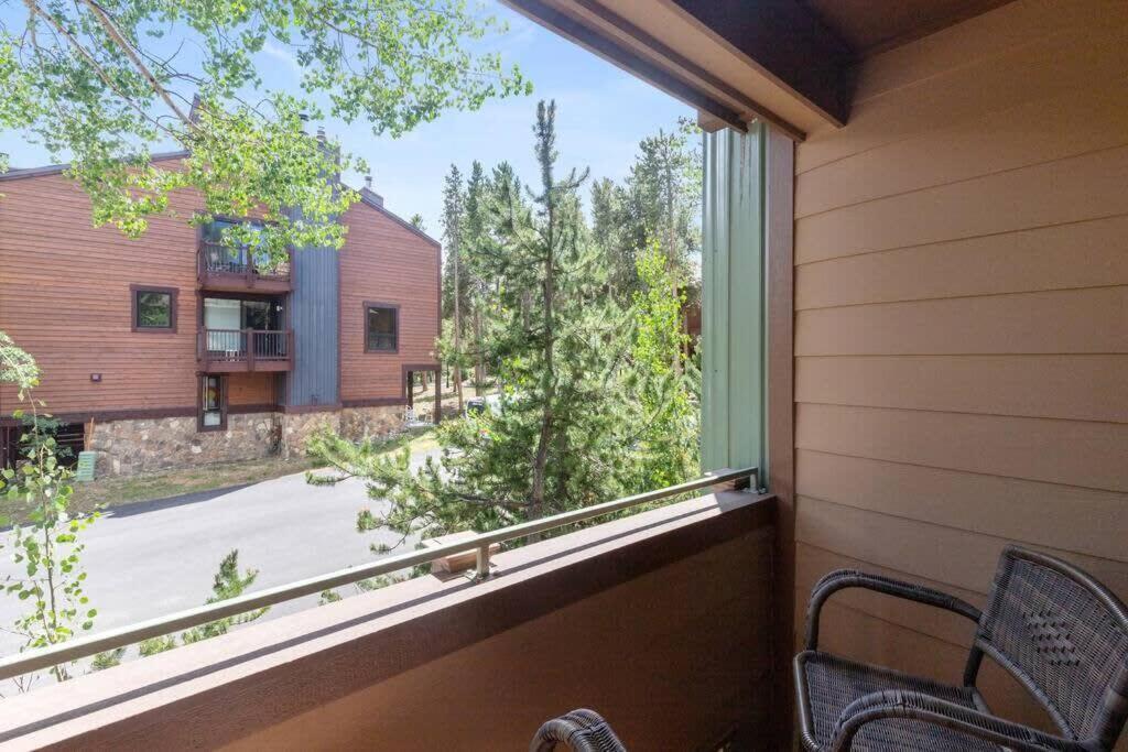Downtown Chalet Close To Main St With Pool And Hot Tub Breckenridge Exteriör bild